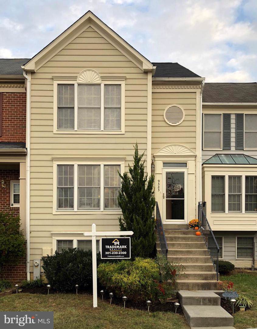 9383 Breamore Court - Photo 1