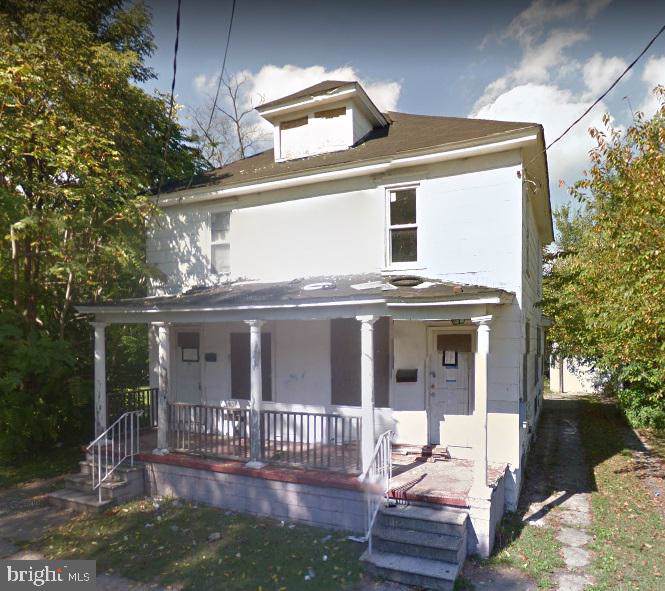 111-113 Washington Street - Photo 1