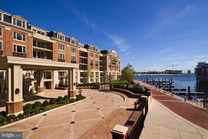 801 Key Highway - Photo 1