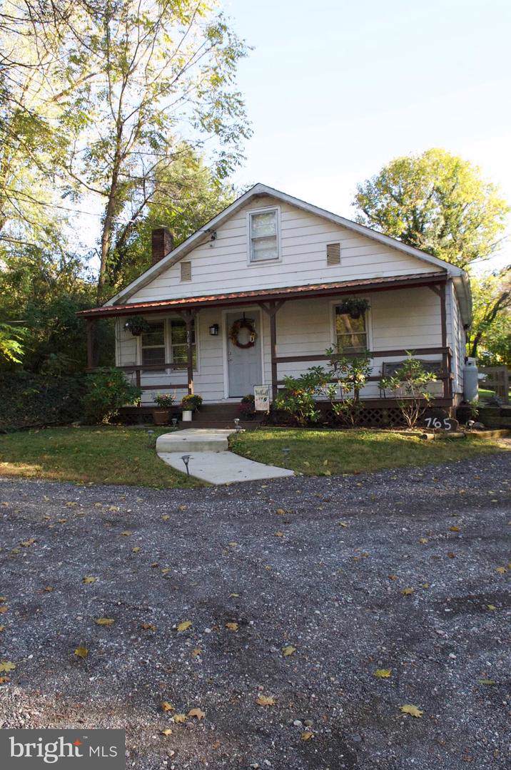 765 Old Manchester Road - Photo 1