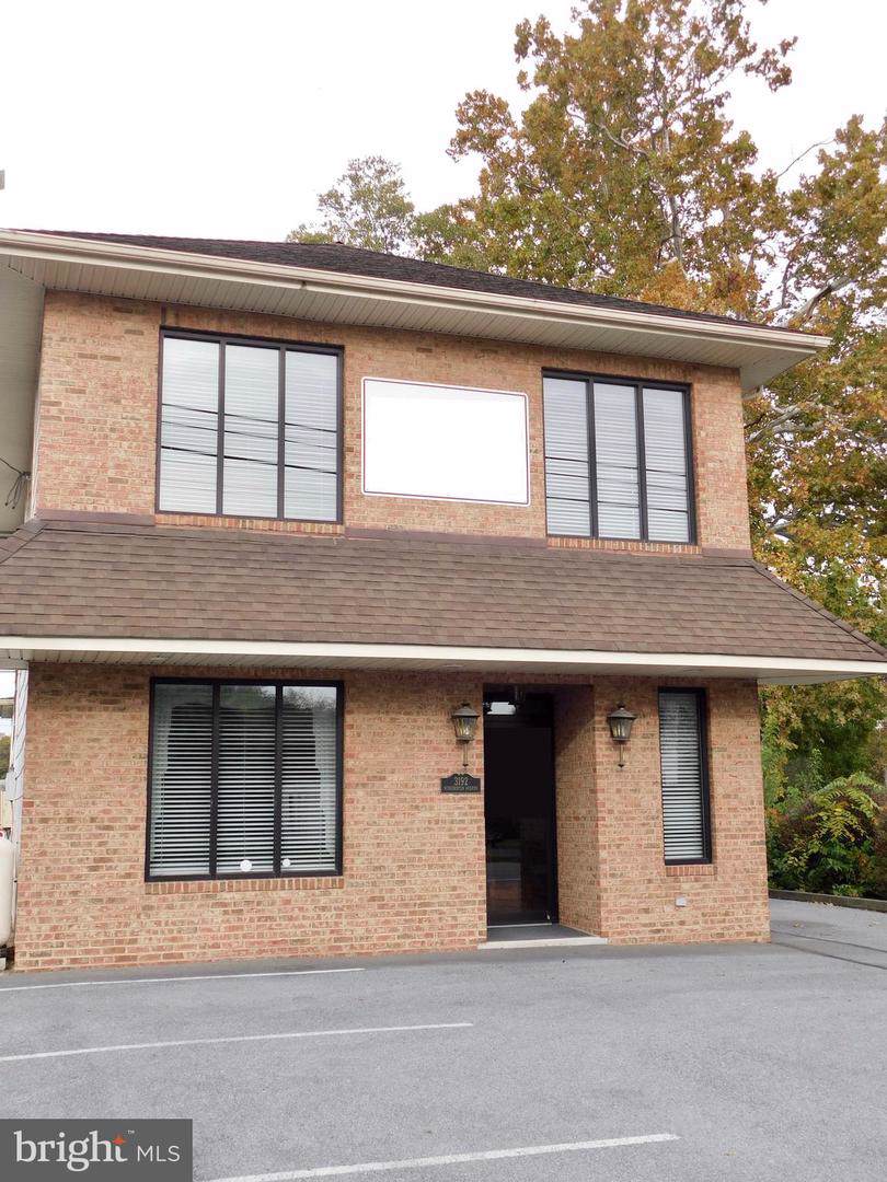 3192 Winchester Avenue - Photo 1