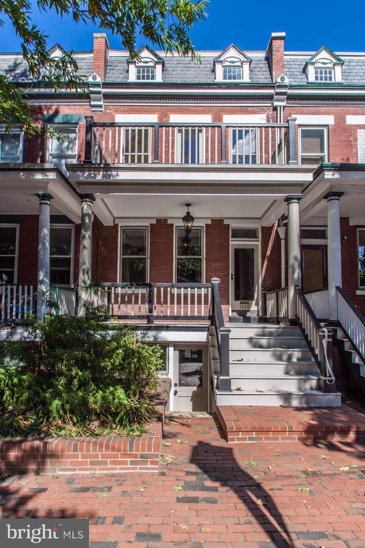 1409 King Street - Photo 1
