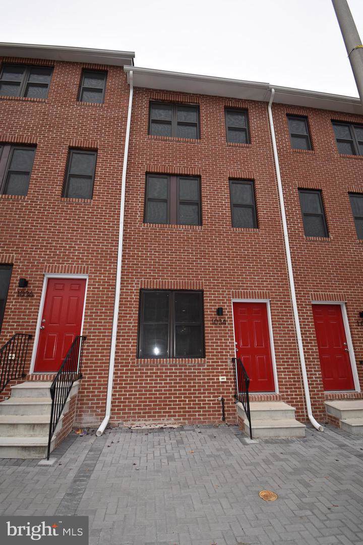 1032 Fayette Street - Photo 1