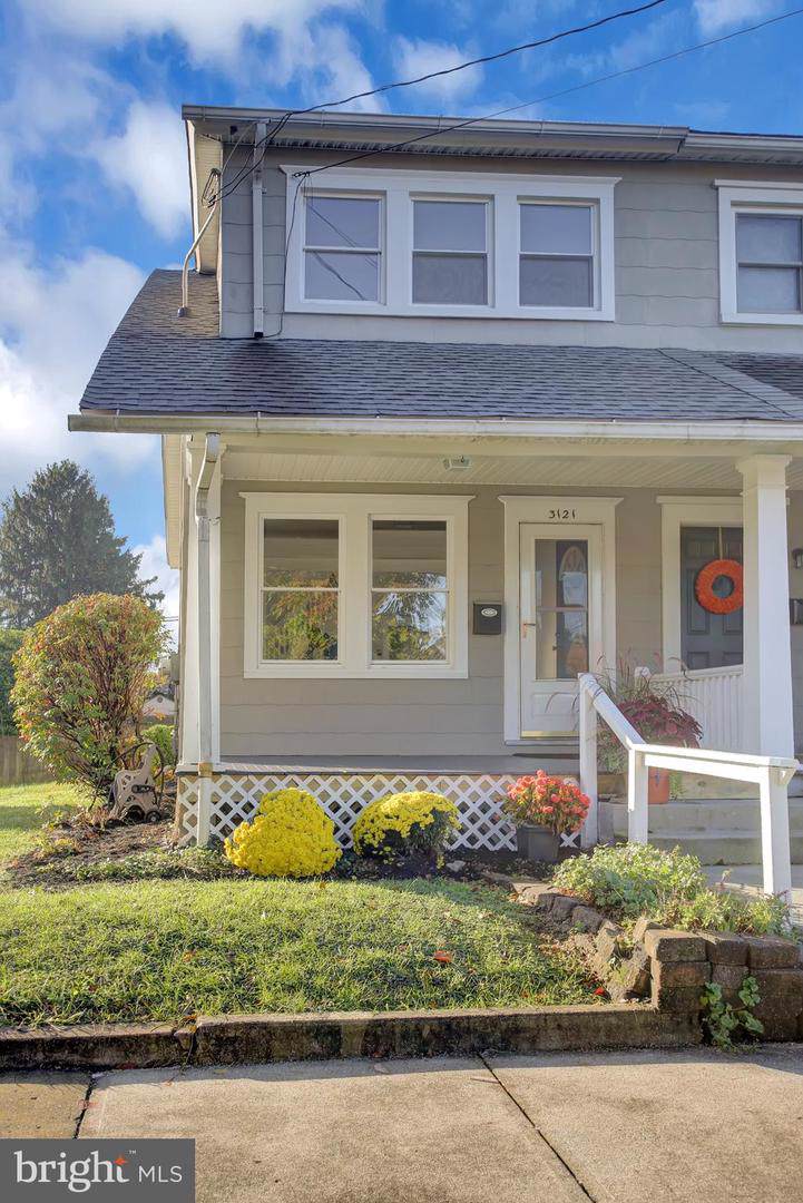 3121 Dickinson Avenue - Photo 1 3121 Dickinson Avenue - Photo 1