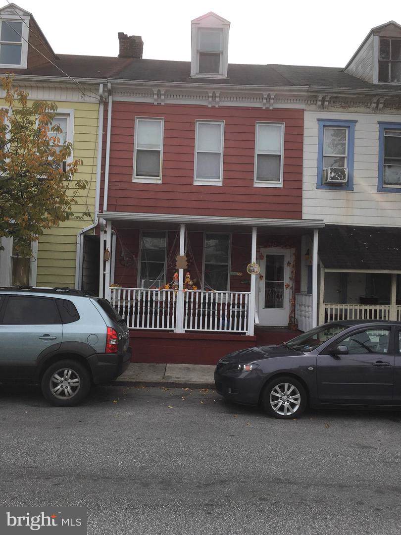 568 Princess Street - Photo 1