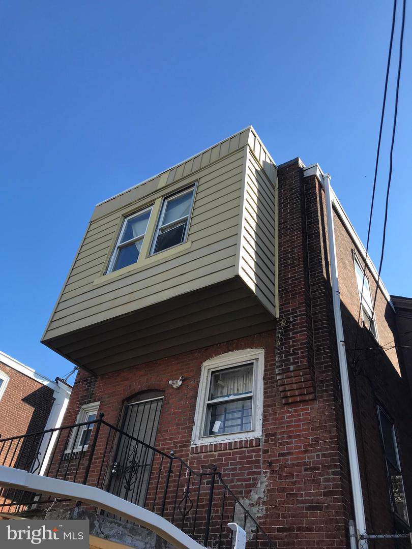 127 Roosevelt Boulevard - Photo 1