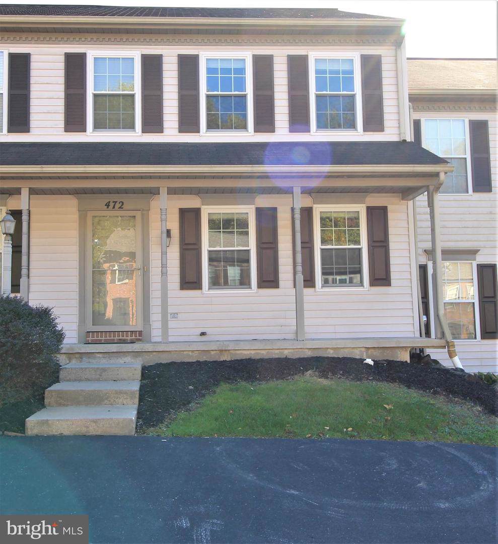472 Rockwood Drive - Photo 1