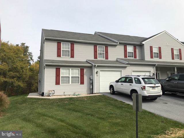 1067 Wooded Pond Drive - Photo 1