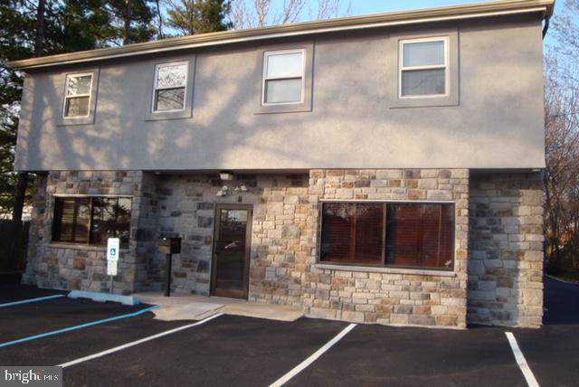 5415 King Avenue - Photo 1