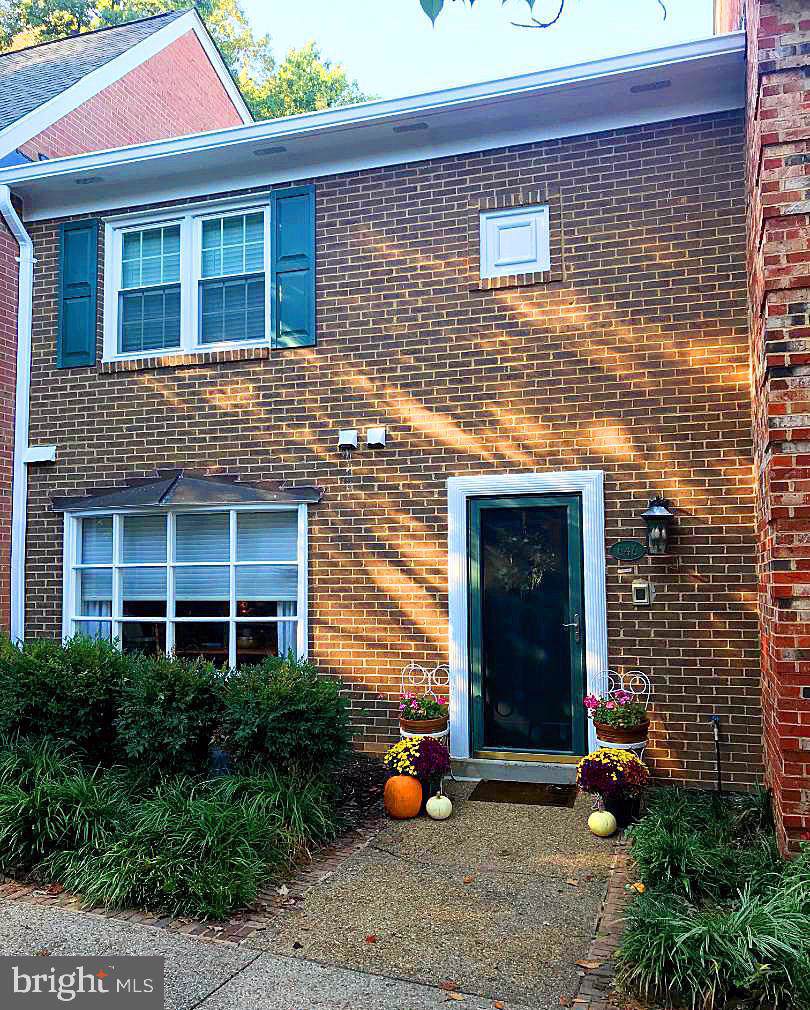 646 Armistead Street - Photo 1 646 Armistead Street - Photo 1
