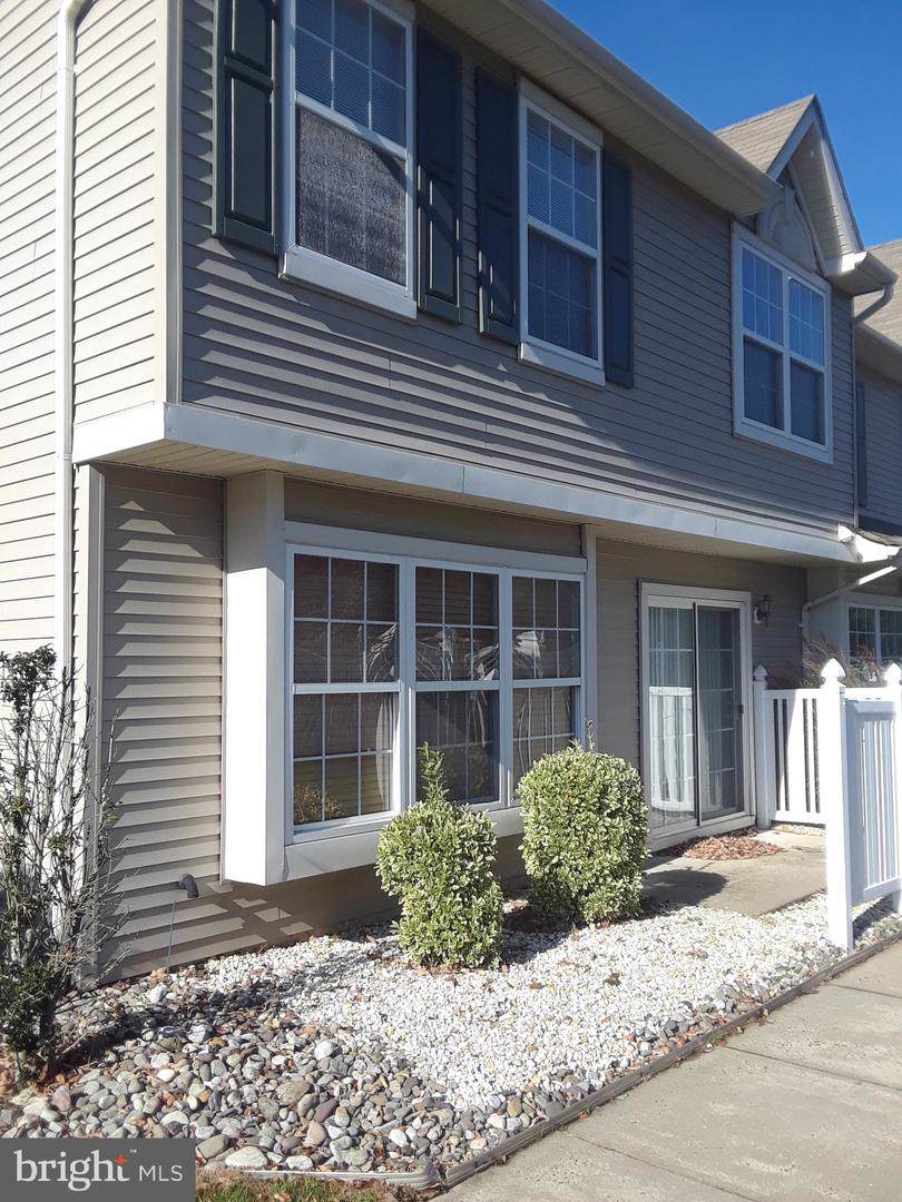2605 Beacon Hill Drive - Photo 1