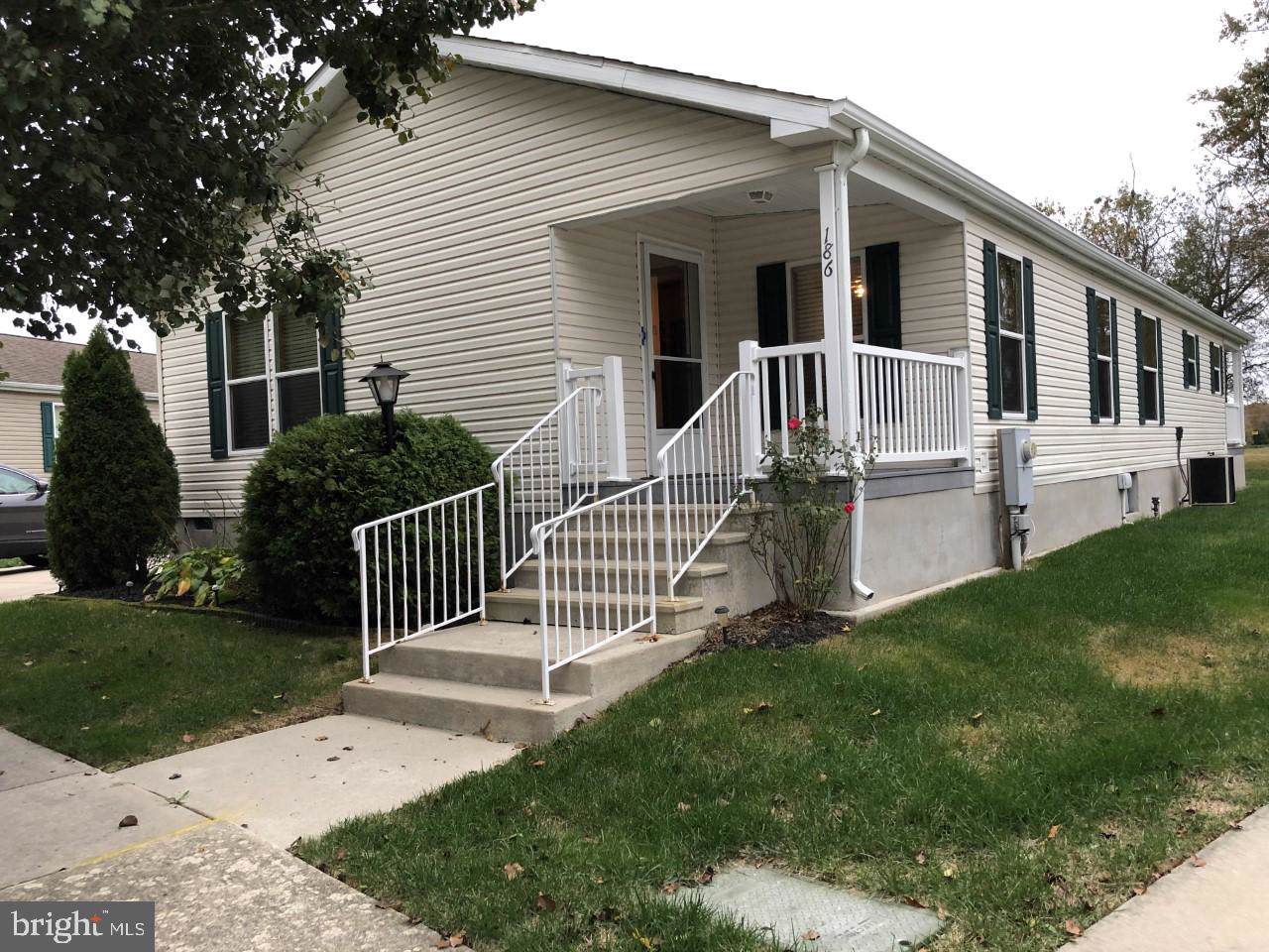 1616 Pennsylvania Avenue - Photo 1