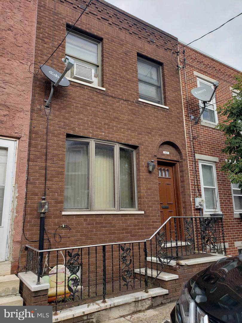 1829 Wilder Street - Photo 1