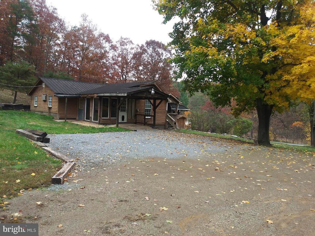 8999 Paw Paw Road - Photo 1