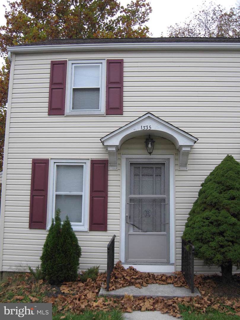 1335 Sandhill Road - Photo 1