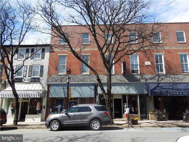 107 Maple Alley - Photo 1