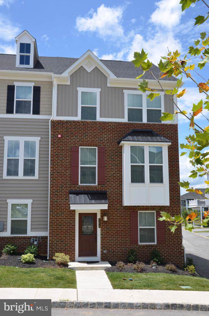 206 Patriots Path - Photo 1
