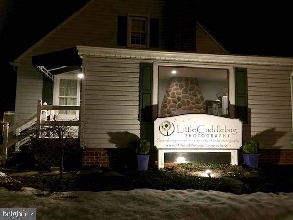 421 Malcolm Drive - Photo 1
