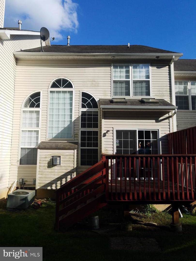 133 Madison Way - Photo 1