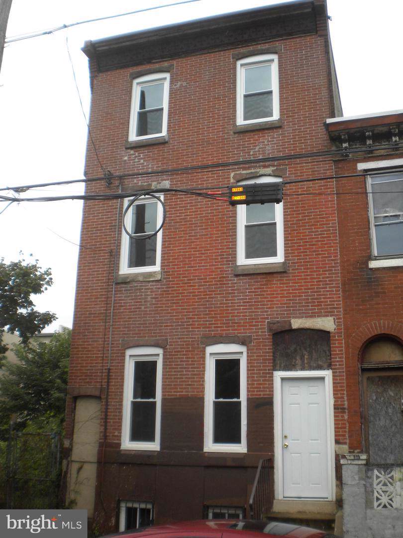 1940 Marshall Street - Photo 1
