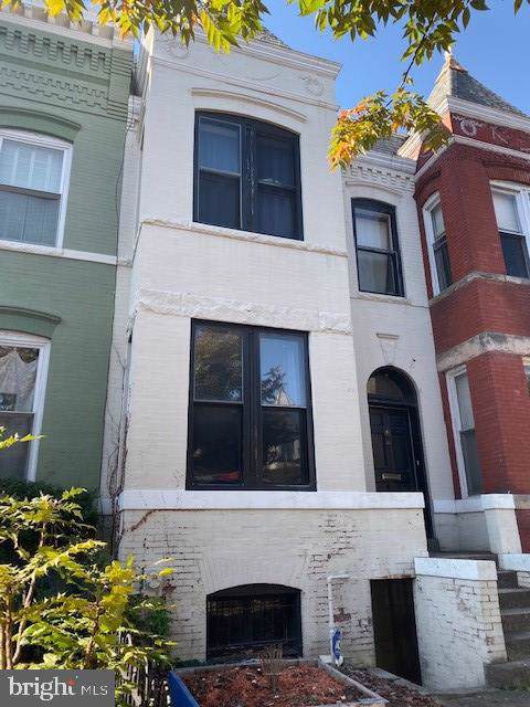 155 Kentucky Avenue - Photo 1
