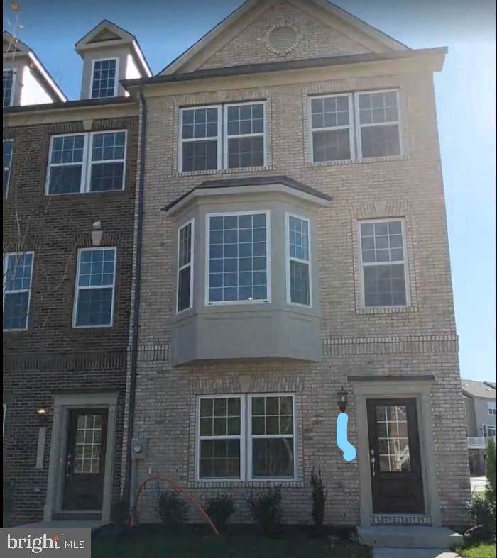 2907 Chalkstone Place - Photo 1