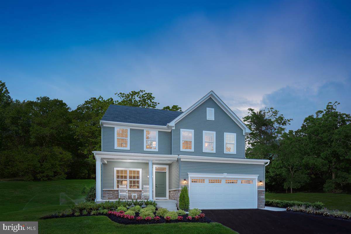 52 Circle Drive - Photo 1