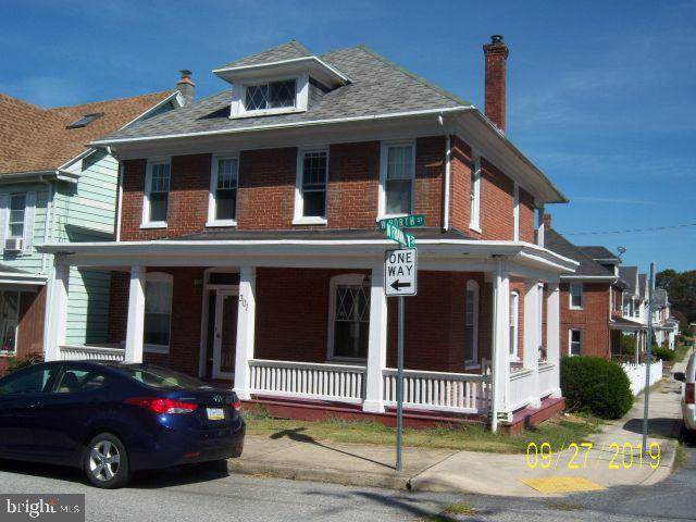 301 West North - Photo 1