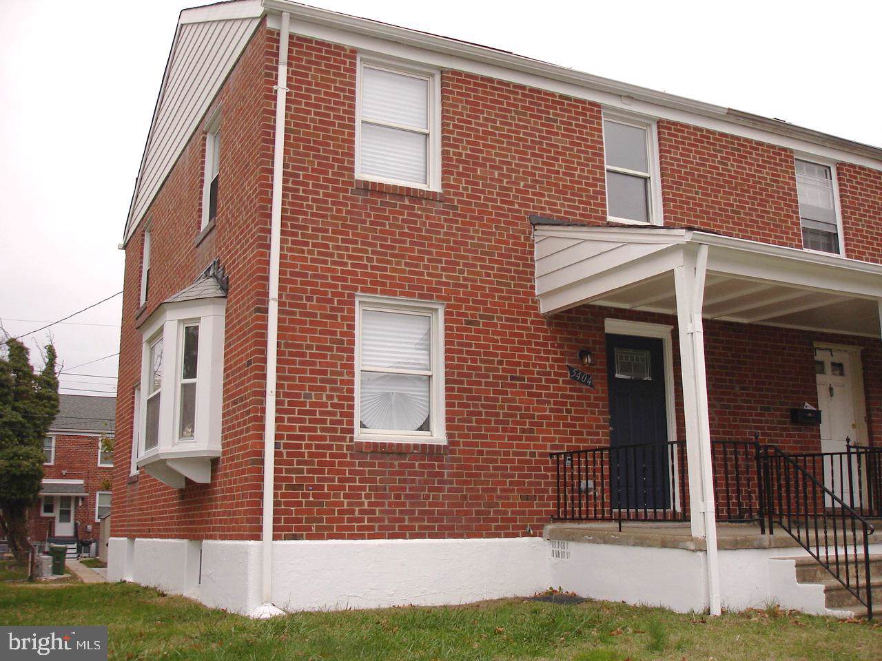 5404 Leith Road - Photo 1