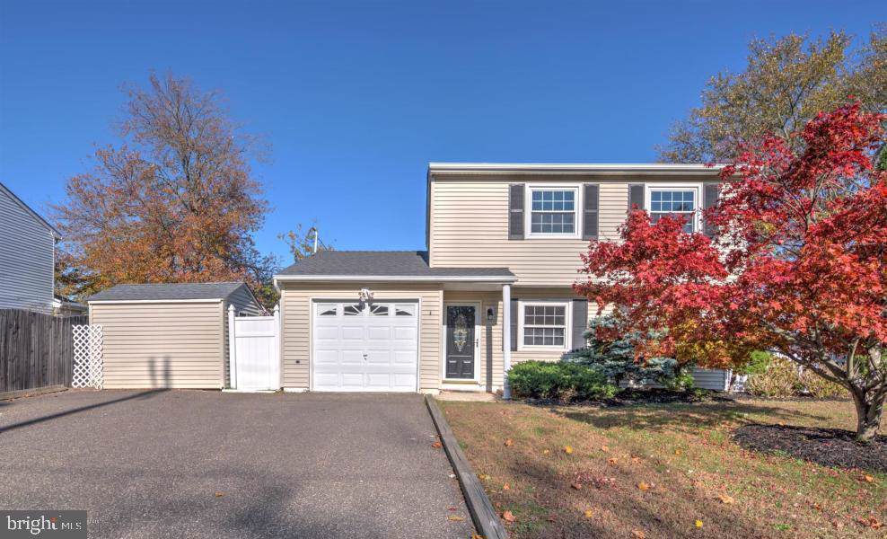10 Saint Lawrence Boulevard - Photo 1