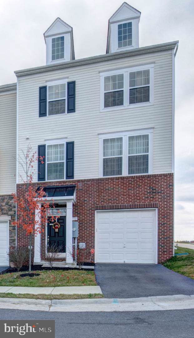 150 Schramm Loop - Photo 1