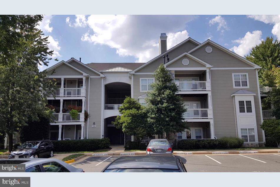 1704 Lake Shore Crest Drive - Photo 1