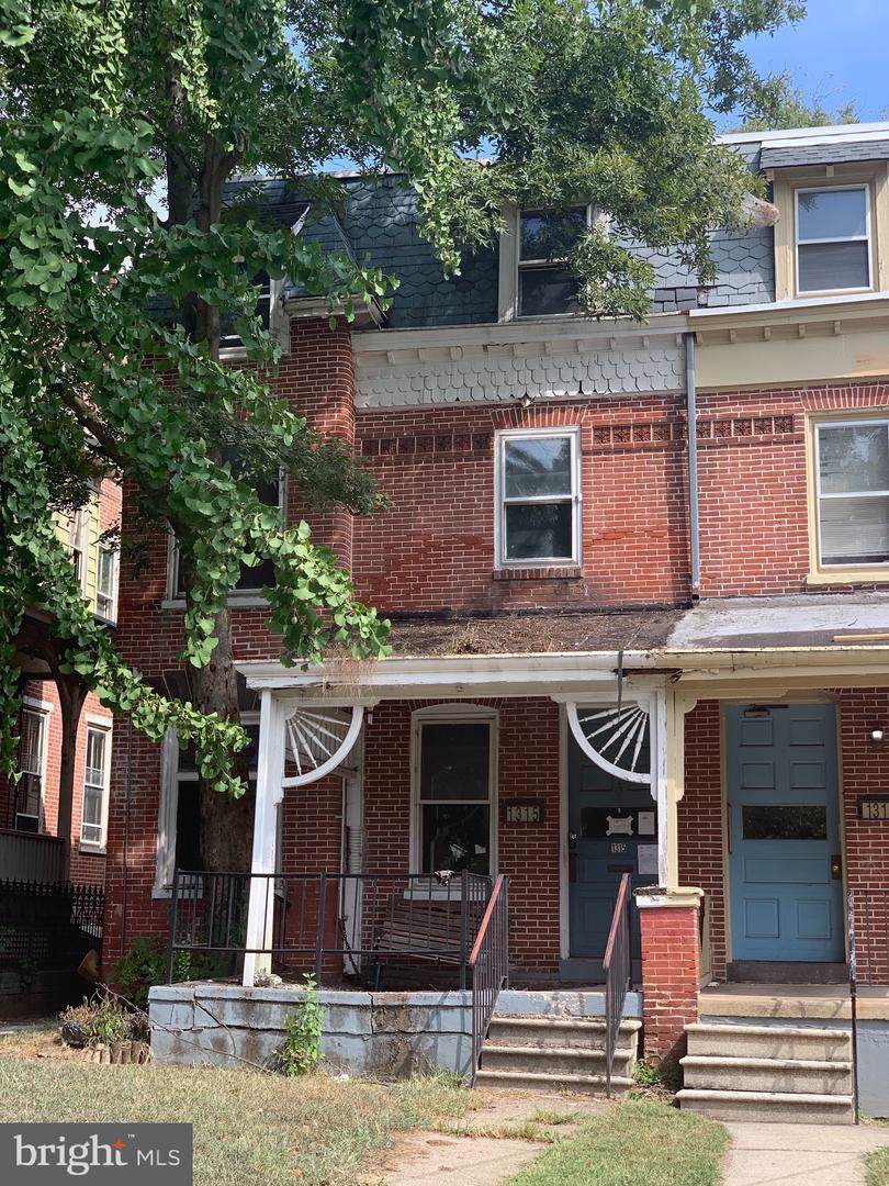1315 8TH Street - Photo 1