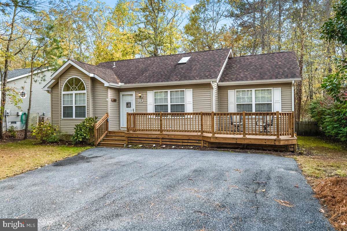 90 Camelot Circle - Photo 1