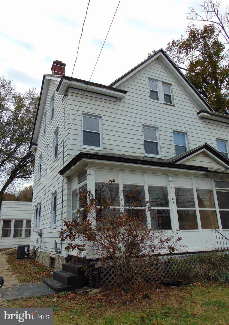1804 Olive Street - Photo 1