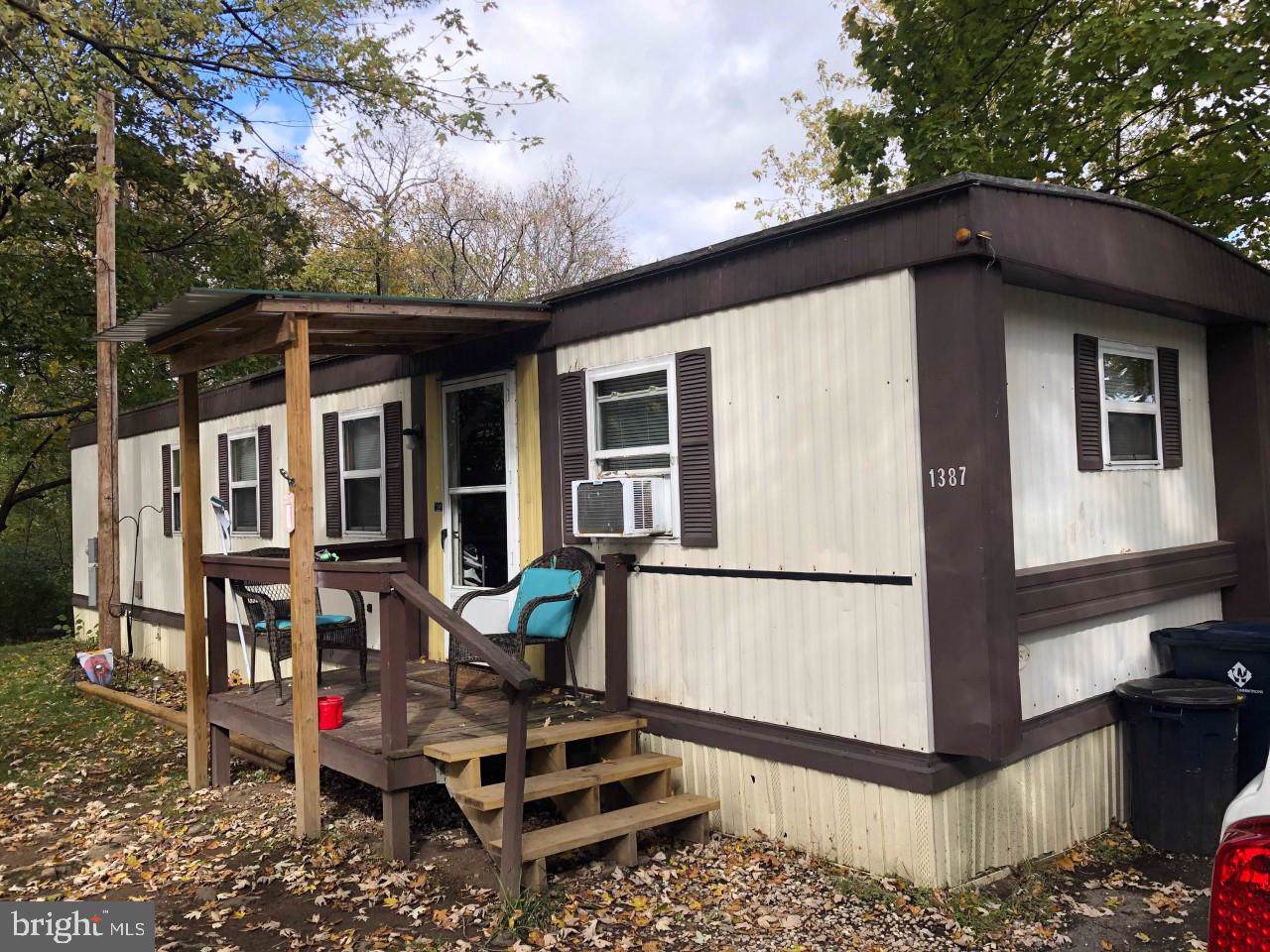 1387 Frank Road - Photo 1