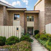 919 Drohomer Place - Photo 1