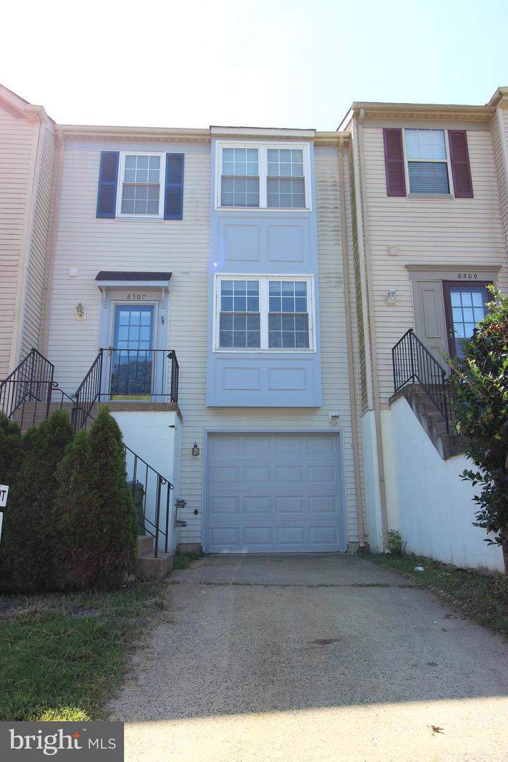 8507 Charnwood Court - Photo 1