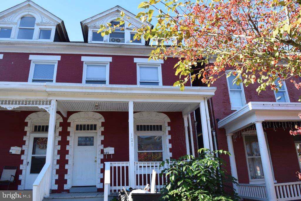 121 North Avenue - Photo 1