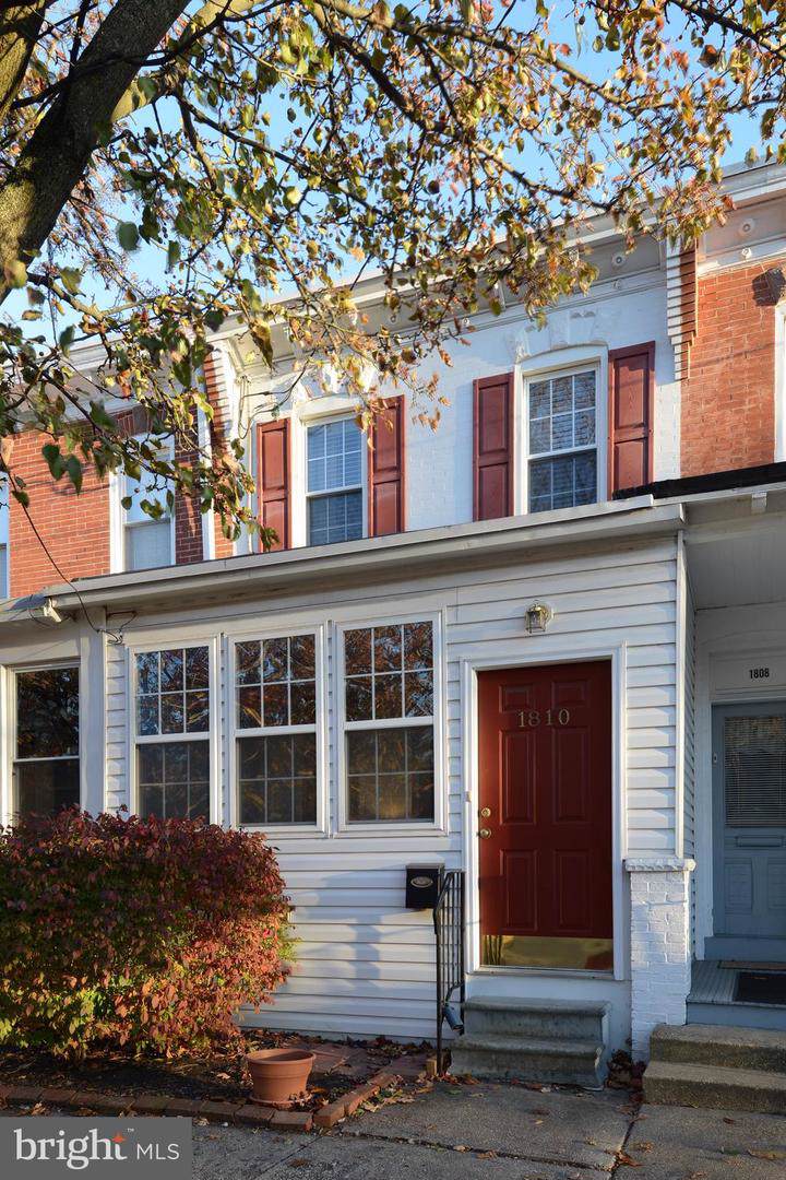 1810 Union Street - Photo 1