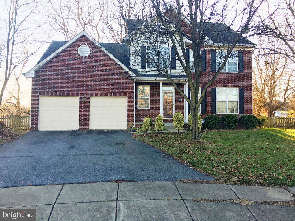 1911 Sawmill Court - Photo 1
