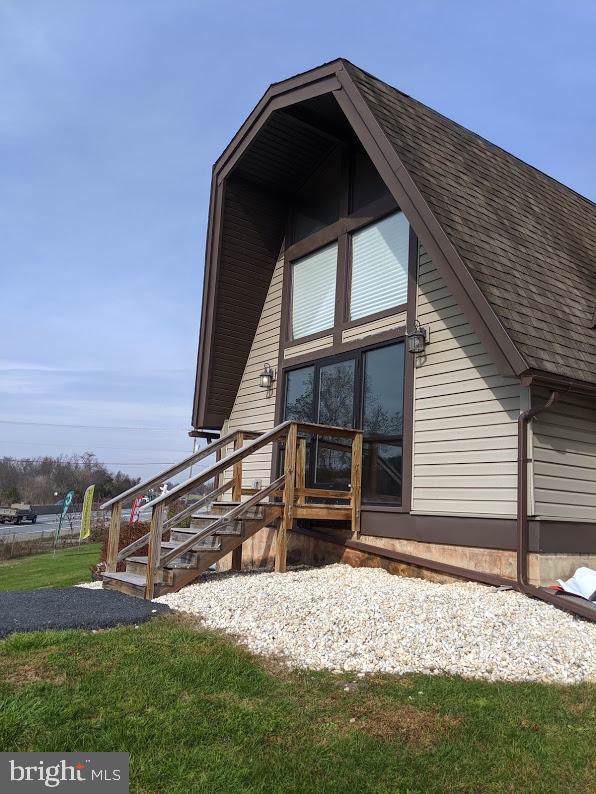 1590 Robinhood Drive - Photo 1