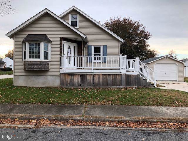 123 Queen Avenue - Photo 1