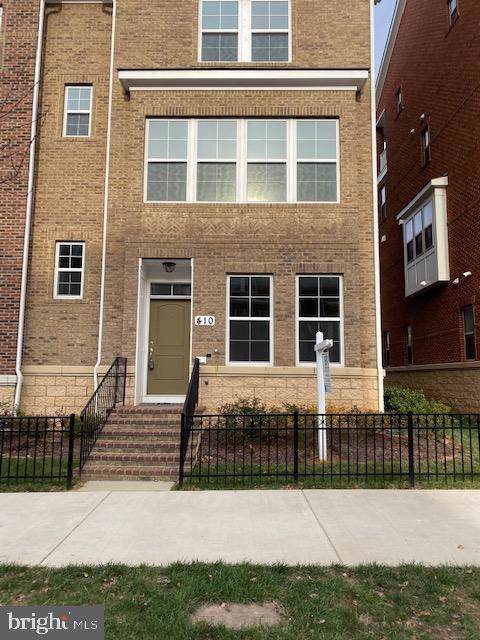 410 Crown Park Avenue - Photo 1