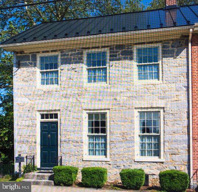 129 King Street - Photo 1