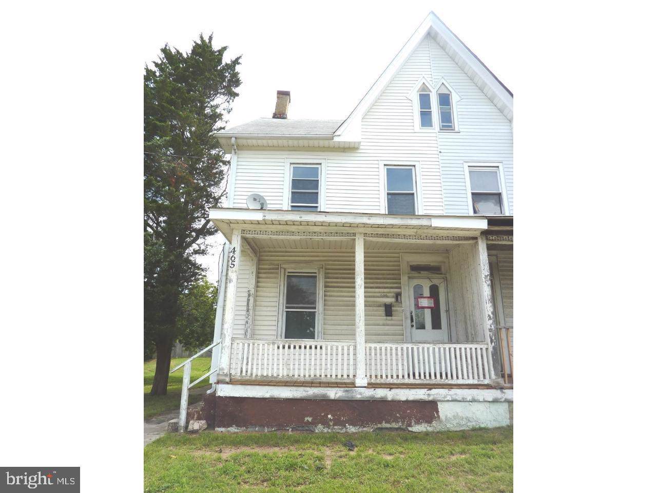 465 2ND Street - Photo 1
