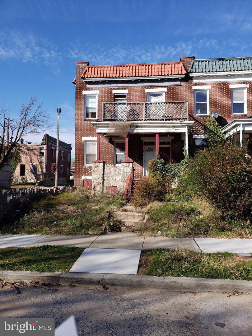 2536 Loyola Southway - Photo 1