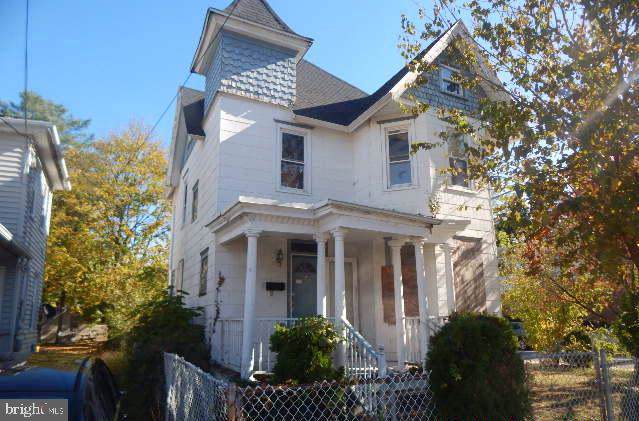 129 Broad Street - Photo 1