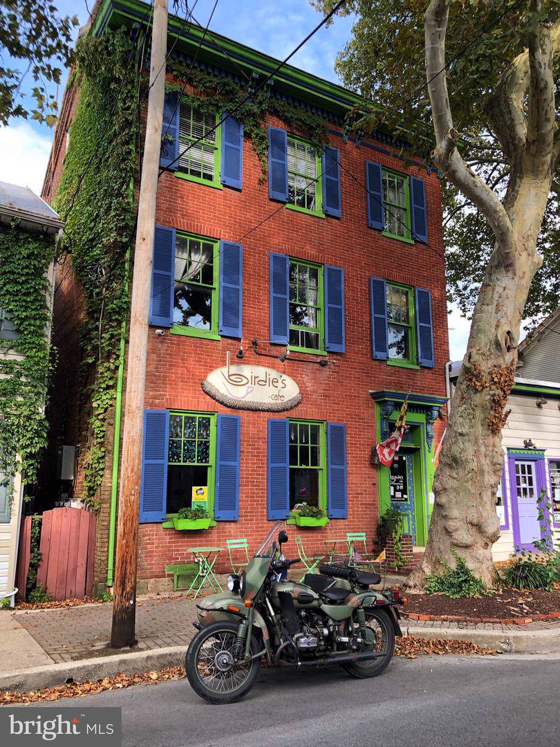 233 Main Street - Photo 1