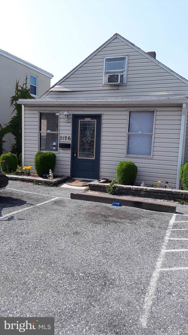 3126 Sycamore Street - Photo 1